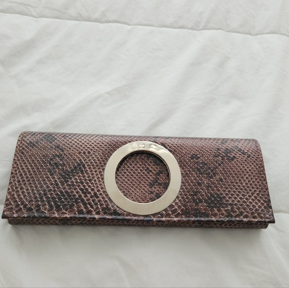 Snakeskin evening clutch/purse - Picture 9 of 12